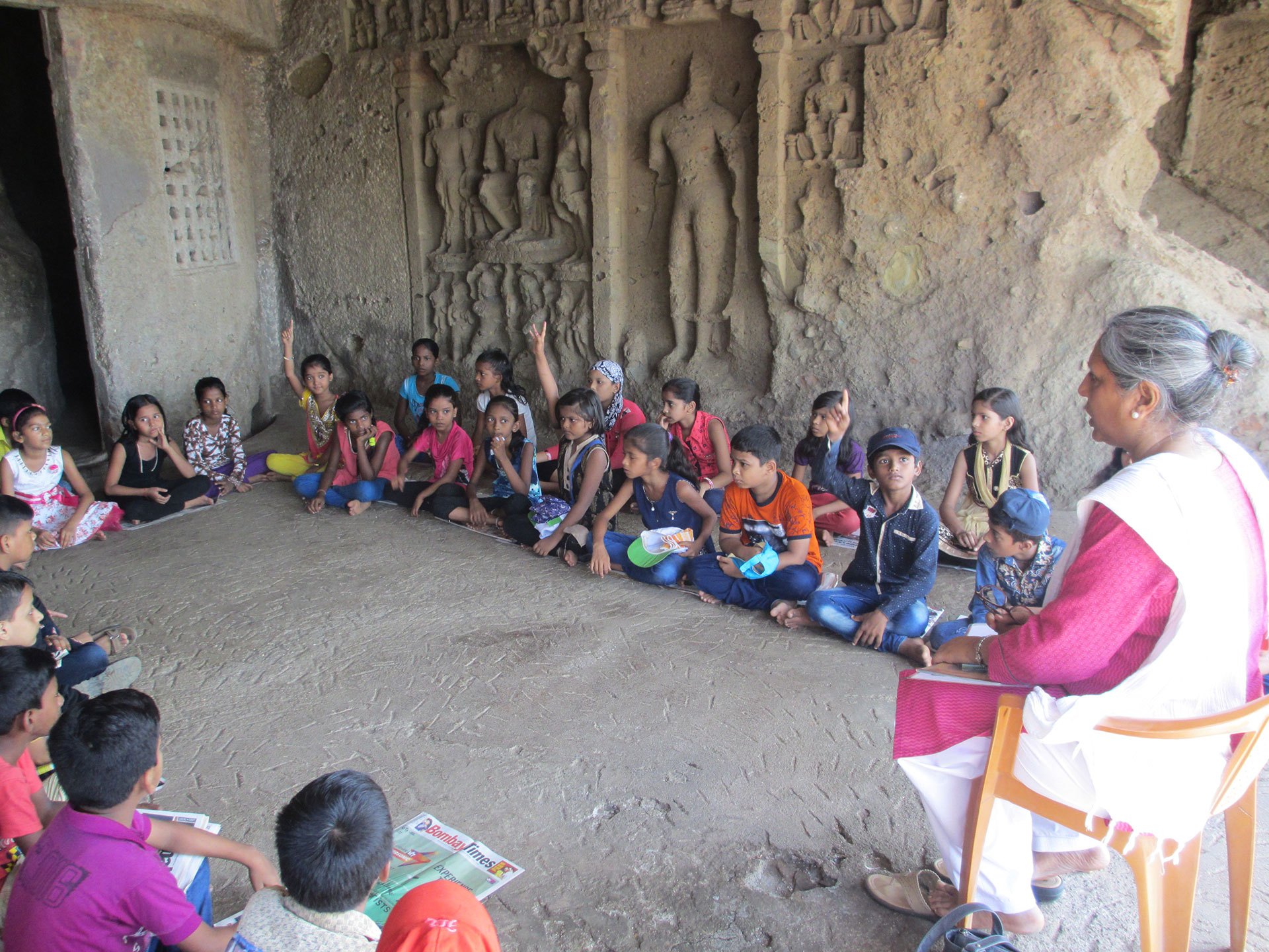Stories-in-Mahakali-Caves